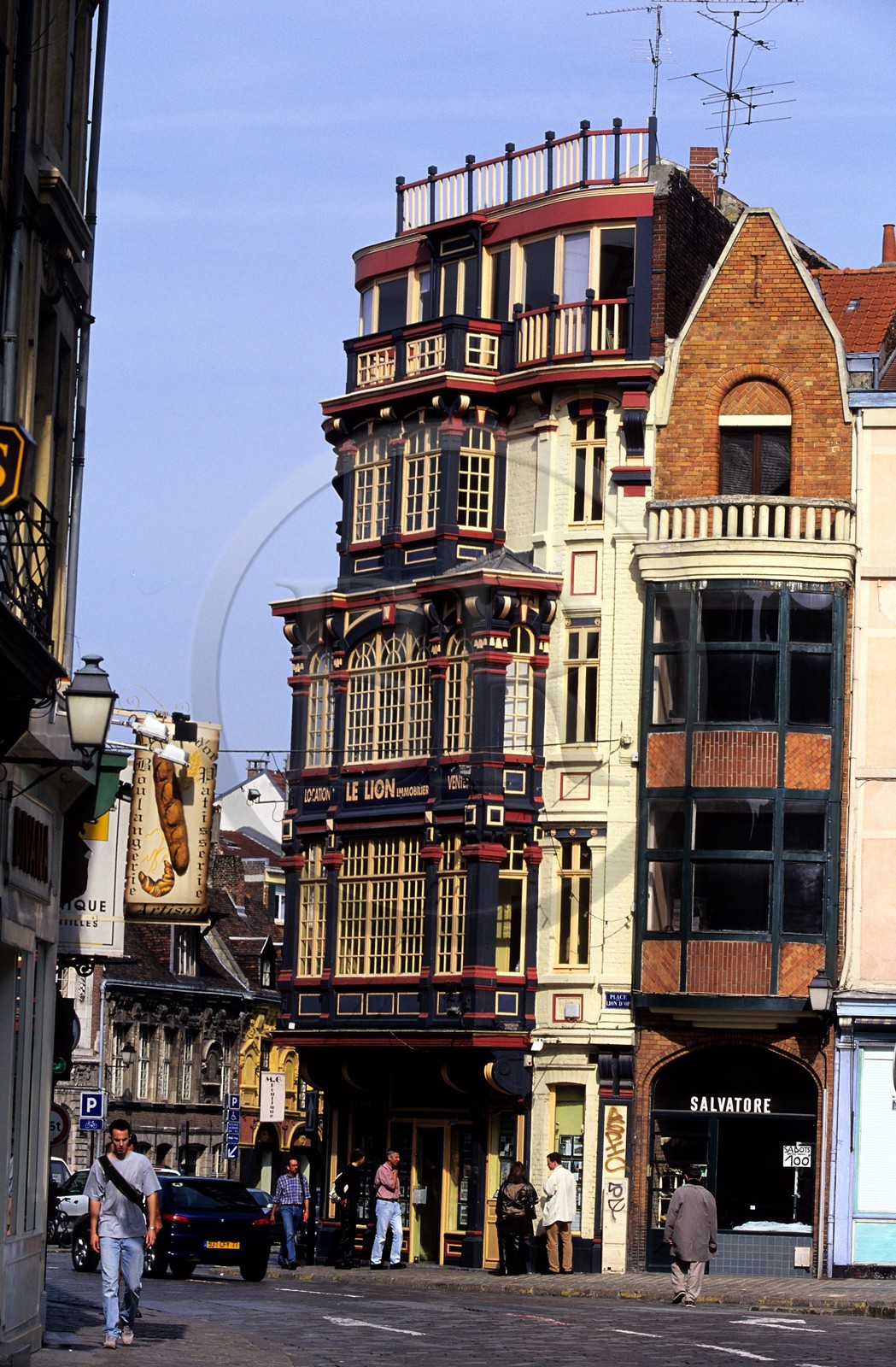 France, Nord (59), Lille, immeuble de la place du Lion d'Or dans la vieille ville