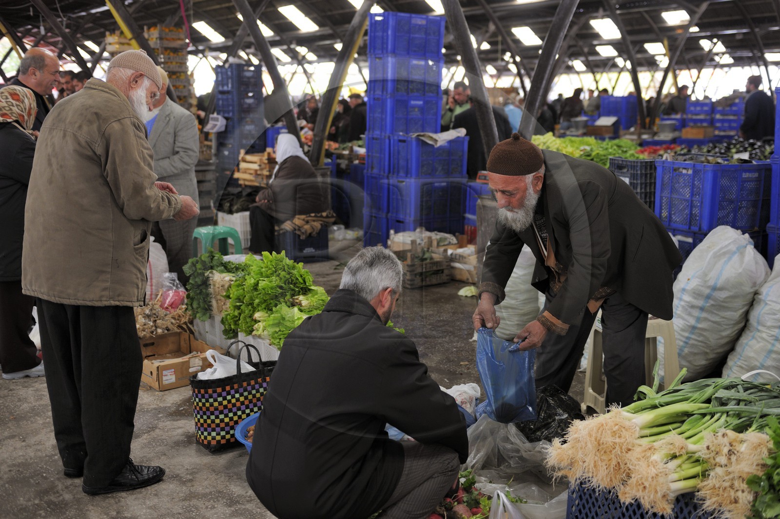 Turquie, Anatolie Centrale, province de Nevsehir, Cappadoce classée Patrimoine Mondial de l'UNESCO, marché d' Avanos