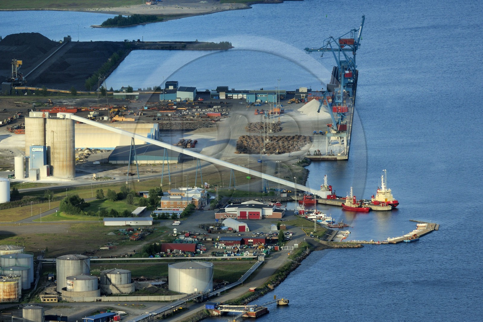 Suède, Laponie, comté de Norrbotten, Lulea (vue aérienne)