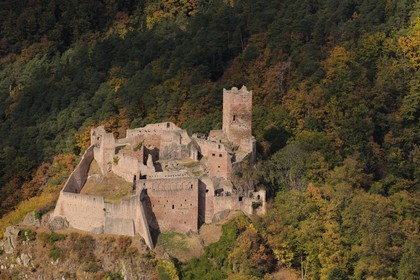 France, Haut-Rhin (68), Ribeauvillé, châteaux Saint-Ulrich (photo aérienne)