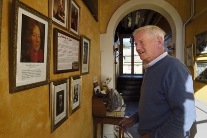 France, Seine-Maritime, Pays de Caux, Totes, l'auberge du cygne (Swan Inn), former relay of the Royal Mail, it would have hosted such personalities as D'Artagnan, Madame de Pompadour, Louis-Philippe I, Napoleon I and the Empress Josephine etc and was the place where Guy de Maupassant wrote Boule de Suif (in which the hostel is very present) and where Gustave Flaubert wrote part of Madame Bovary, Count Geoffroy De Belloy De Saint-Linéard whose family has owned the Inn since the late 17th century