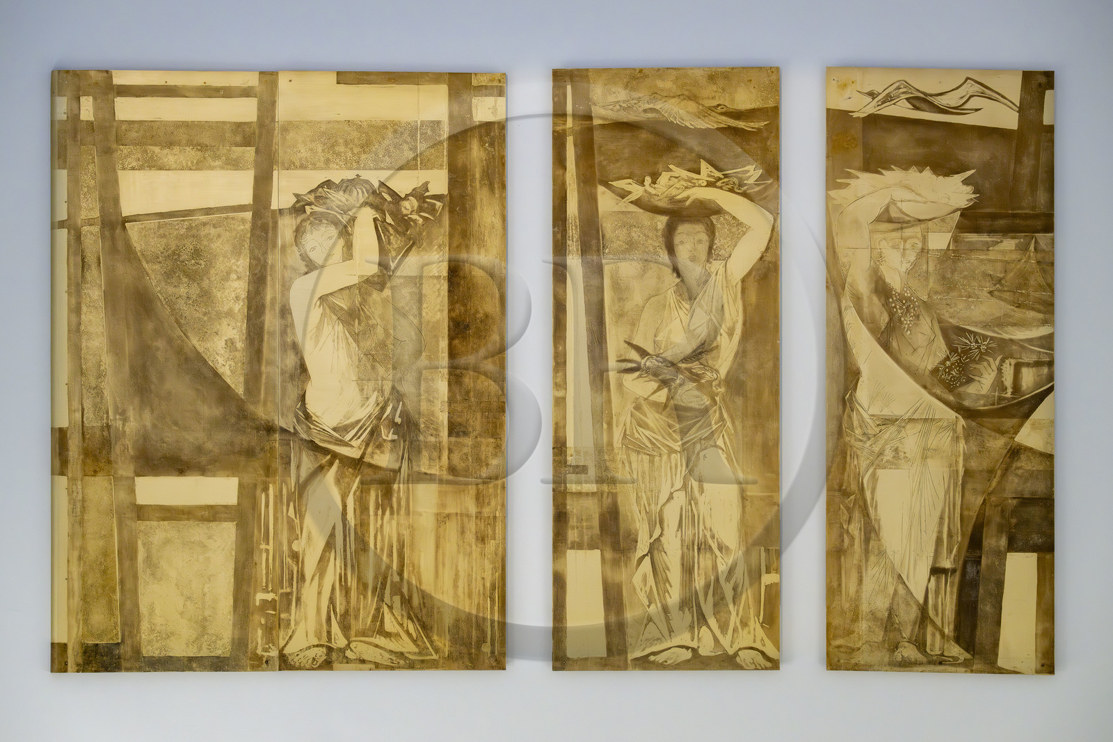 France, Loire-Atlantique (44), Saint-Nazaire, l'Escal'Atlantic dans l'ancienne base sous-marine allemande fait revivre le monde des transatlantiques, Suite de canéphores présentant dans la corbeille les fruits de France, quatre éléments de décor de la salle à manger classe touriste du paquebot France (1962)