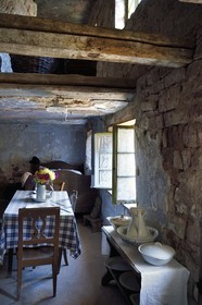 France, Bas Rhin, Parc regional des Vosges du nord (Northern Vosges Regional Natural Park), Eschbourg, Maisons des Rochers (Rocks houses) of Graufthal, semi-troglodytic houses of the 18th century and inhabited until 1958, living room and bedroom