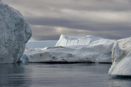 Groenland, cote ouest, baie de Disko, Ilulissat, fjord glacé classé Patrimoine Mondial de l'UNESCO qui est l’embouchure maritime du glacier Sermeq Kujalleq