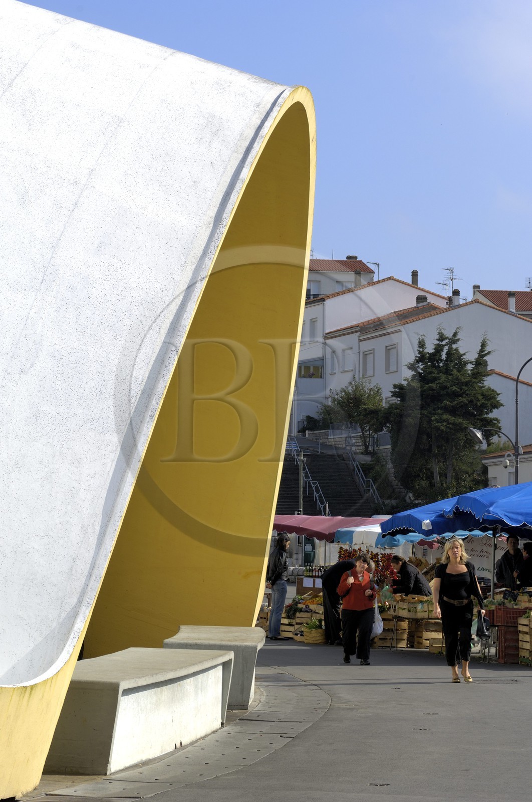 France, Charente-Maritime (17), Royan, le marché central