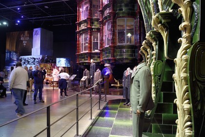 Royaume-Uni, Hertfordshire, Leavesden, Leavesden Film Studios, Harry Potter Studio Tour London, les coulisses du tournage des 8 films de Harry Potter, le ministère de la Magie