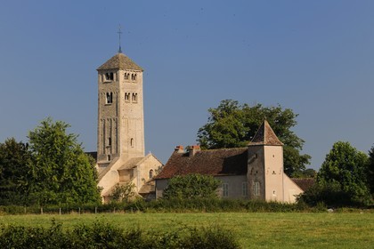 France, Saône-et-Loire (71), Chapaize, église romane Saint-Martin