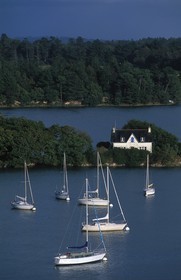France, Finistère (29), une maison isolée dans la Baie de Bénodet