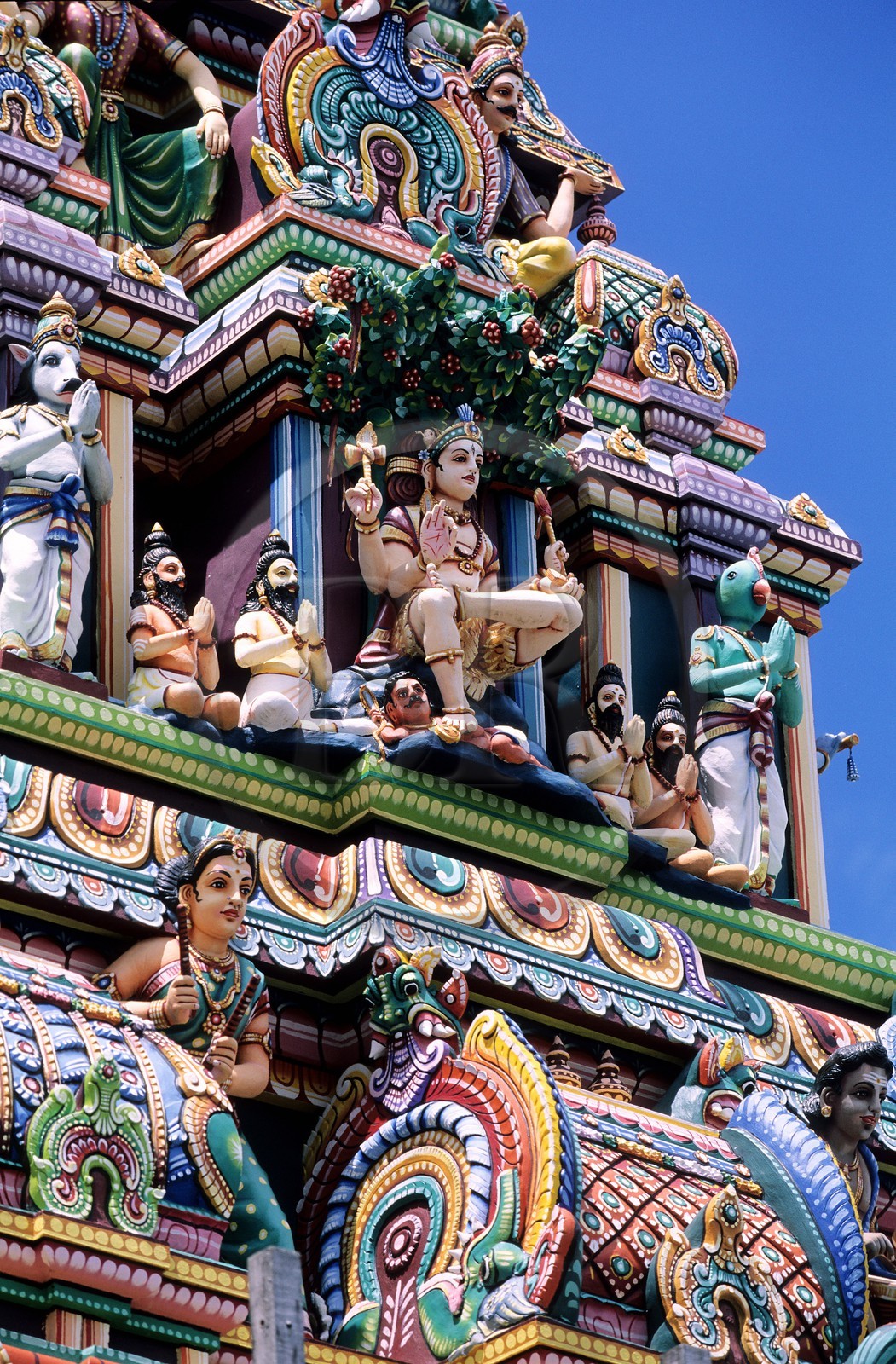 France, île de la Réunion, Saint-André, détail d'un temple Tamoul