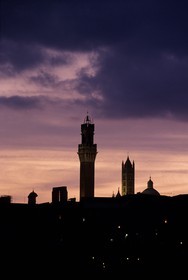 Italie, Toscane, Sienne, la tour de Mangia