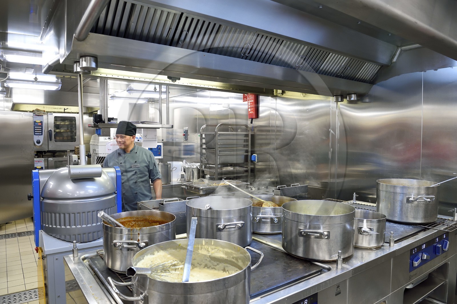 Groenland, cote ouest, bateau de croisière MS Fram de la compagnie Hurtigruten, les cuisines