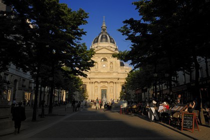 France, Paris (75), Quartier Latin, place de la Sorbonne avec la chapelle de la Sorbonne