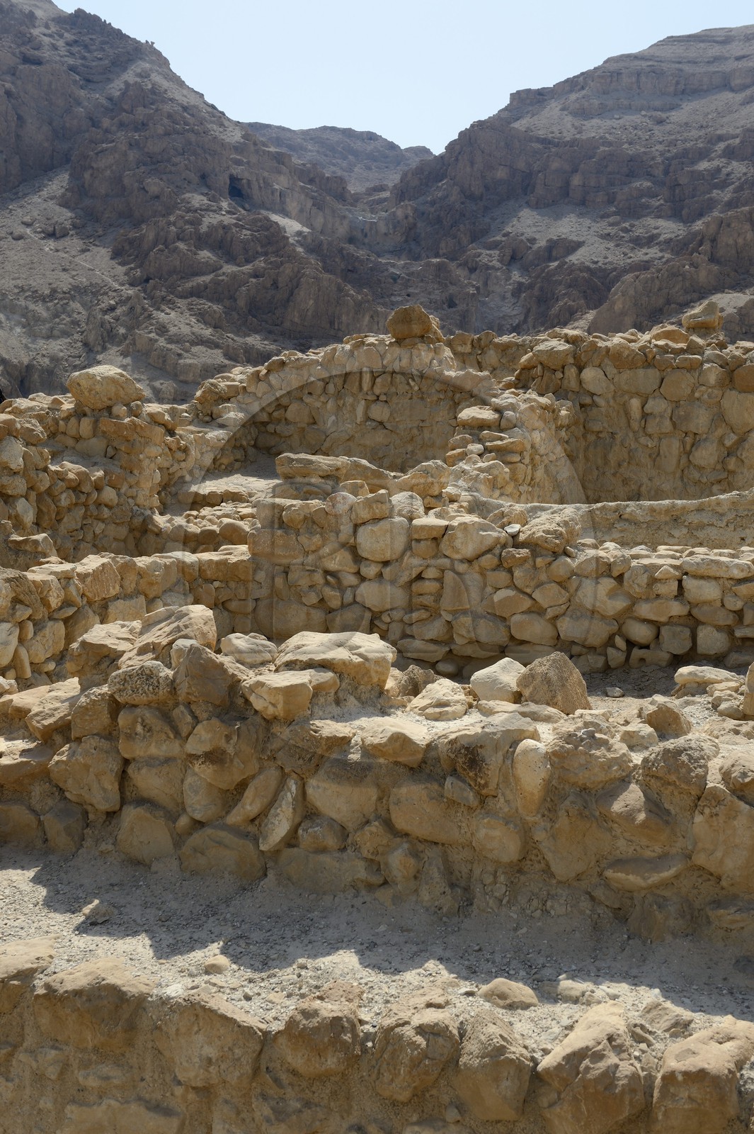 Israel, Cisjordanie, Qumran National Park, ruines du village attenant aux grottes dans lesquelles on a retrouvé les  manuscrits de la mer Morte