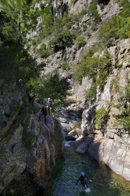 France, Corse du Sud, Alta Rocca, Bavella, canyoning in the stream of Polischellu