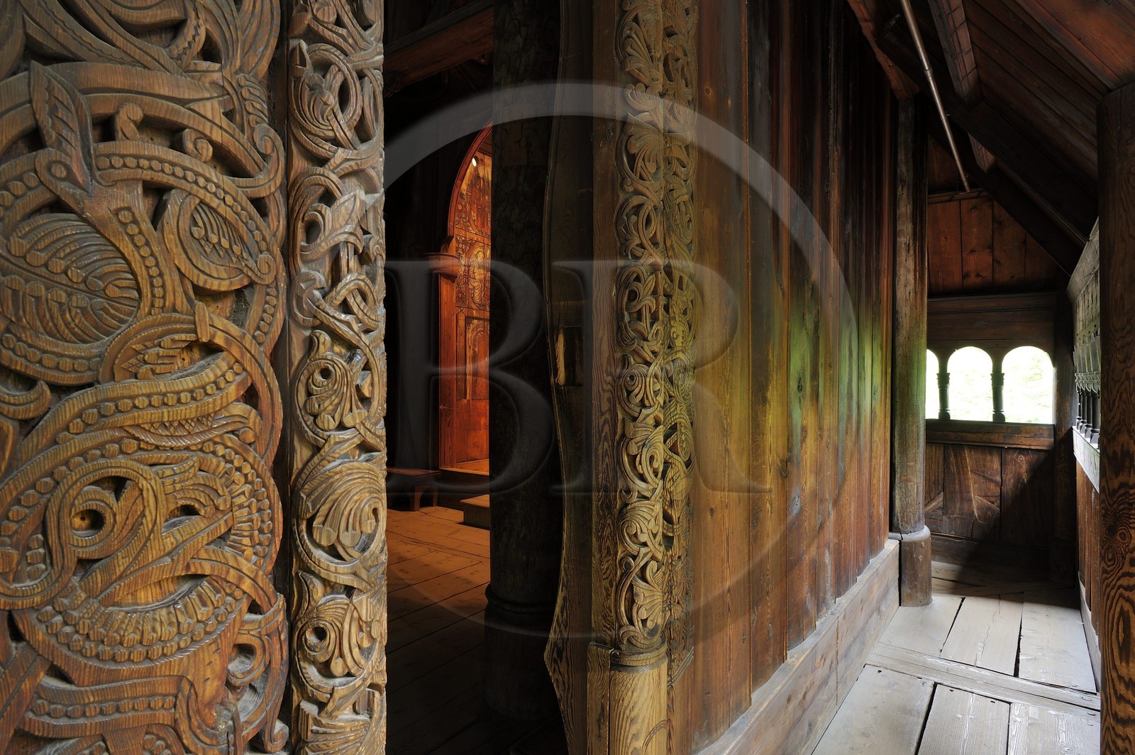Norvège, Oslo, presqu'île de Bygdoy, musée du Folklore norvégien (Norsk Folkemuseum), l'église en bois debout de Gol Norvège, Oslo, presqu'île de Bygdoy, musée du Folklore norvégien (Norsk Folkemuseum), l'église en bois debout de Gol