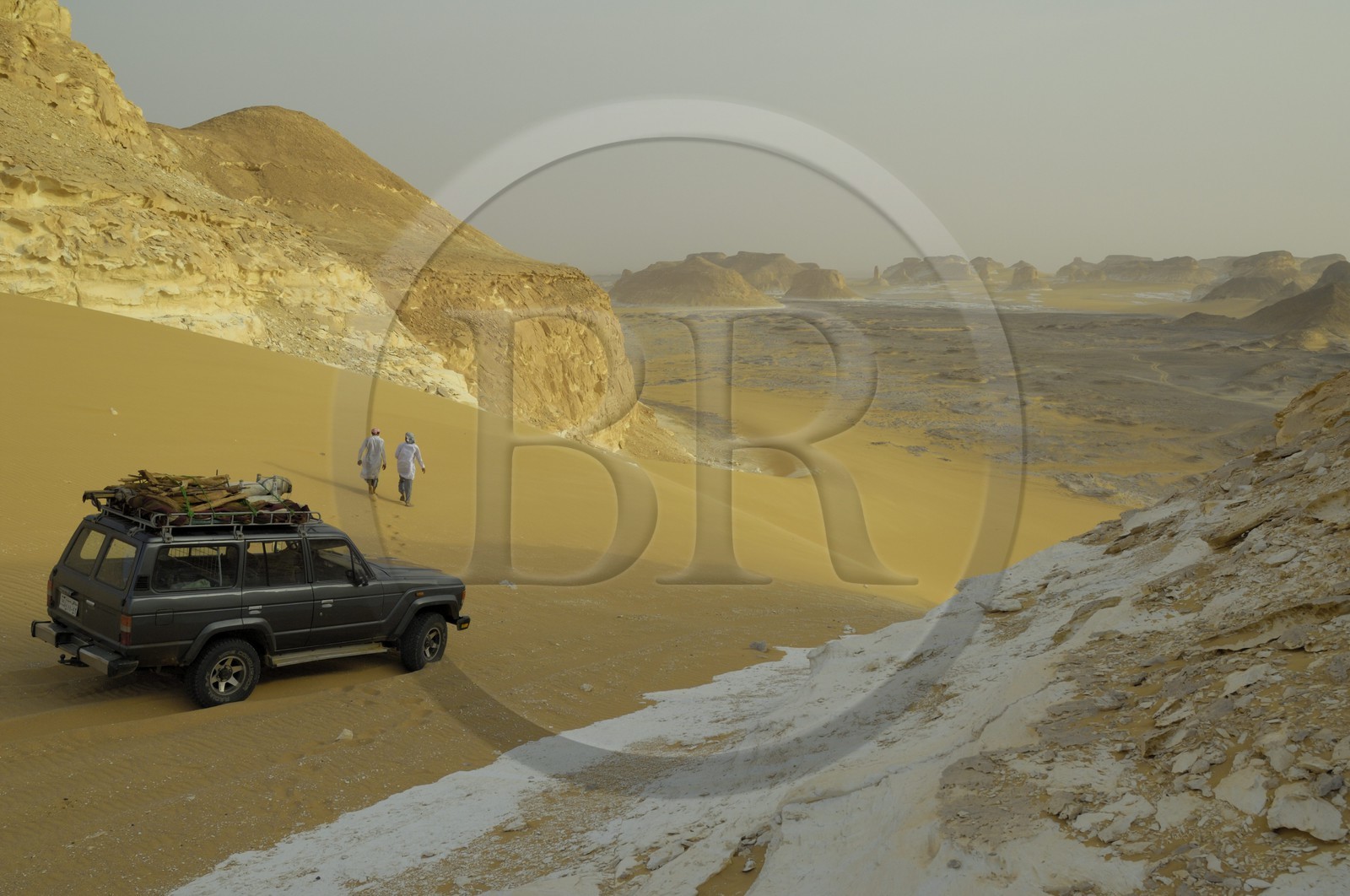 Egypte, désert libyque, le Désert Blanc à Agabat entre Bahareya et Farafra