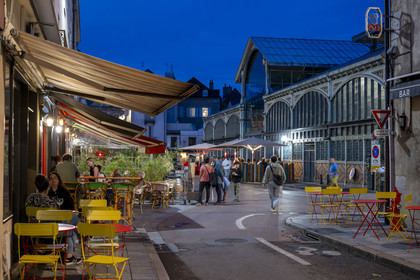 France, Cote d'Or, Dijon, area listed as World Heritage by UNESCO, terraces around the central market halls, covered market
