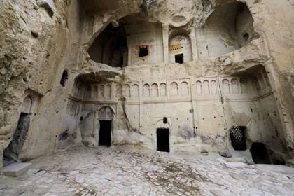 Turquie, Anatolie Centrale, province de Nevsehir, Cappadoce classée Patrimoine Mondial de l'UNESCO, Göreme, le musée en plein air, église  Sombre troglodytique (Karanlik Kilise)