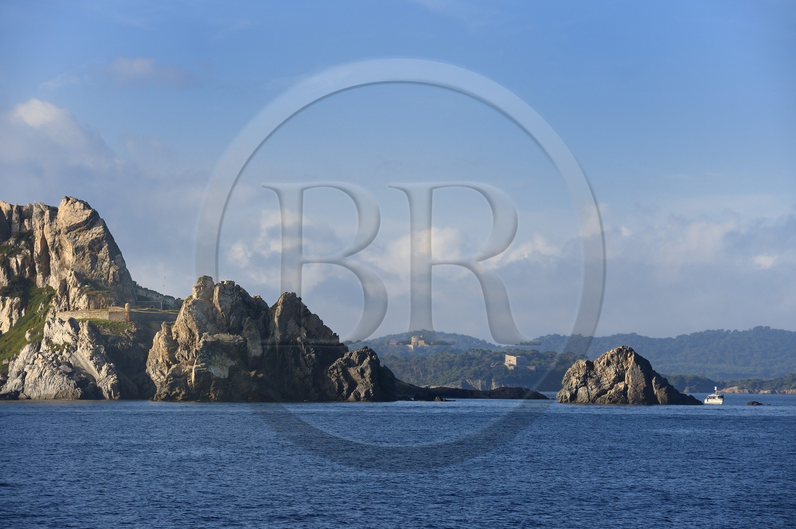 France, Var (83), Iles d'Hyères, parc national de Port Cros, Ile de Porquerolles, la batterie des Mèdes au cap des Mèdes
