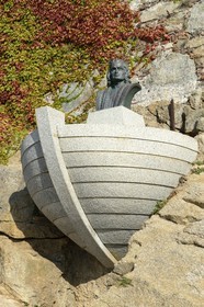 France, Haute Corse, Calvi, sculpture in honor of Christopher Columbus