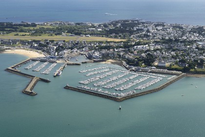 France, Morbihan (56), presqu'ile de Quiberon, port de Quiberon (vue aérienne)