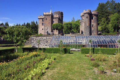 France, Puy-de-Dôme (63), Pontgibaud, Chateau-Dauphin, forteresse du XIIe siècle