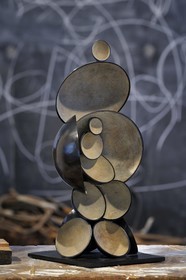 France, Calvados (14), Orbec, sculptures d'Axel Cassel