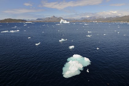 Groenland, région méridionale vers Nanortalik, icebergs