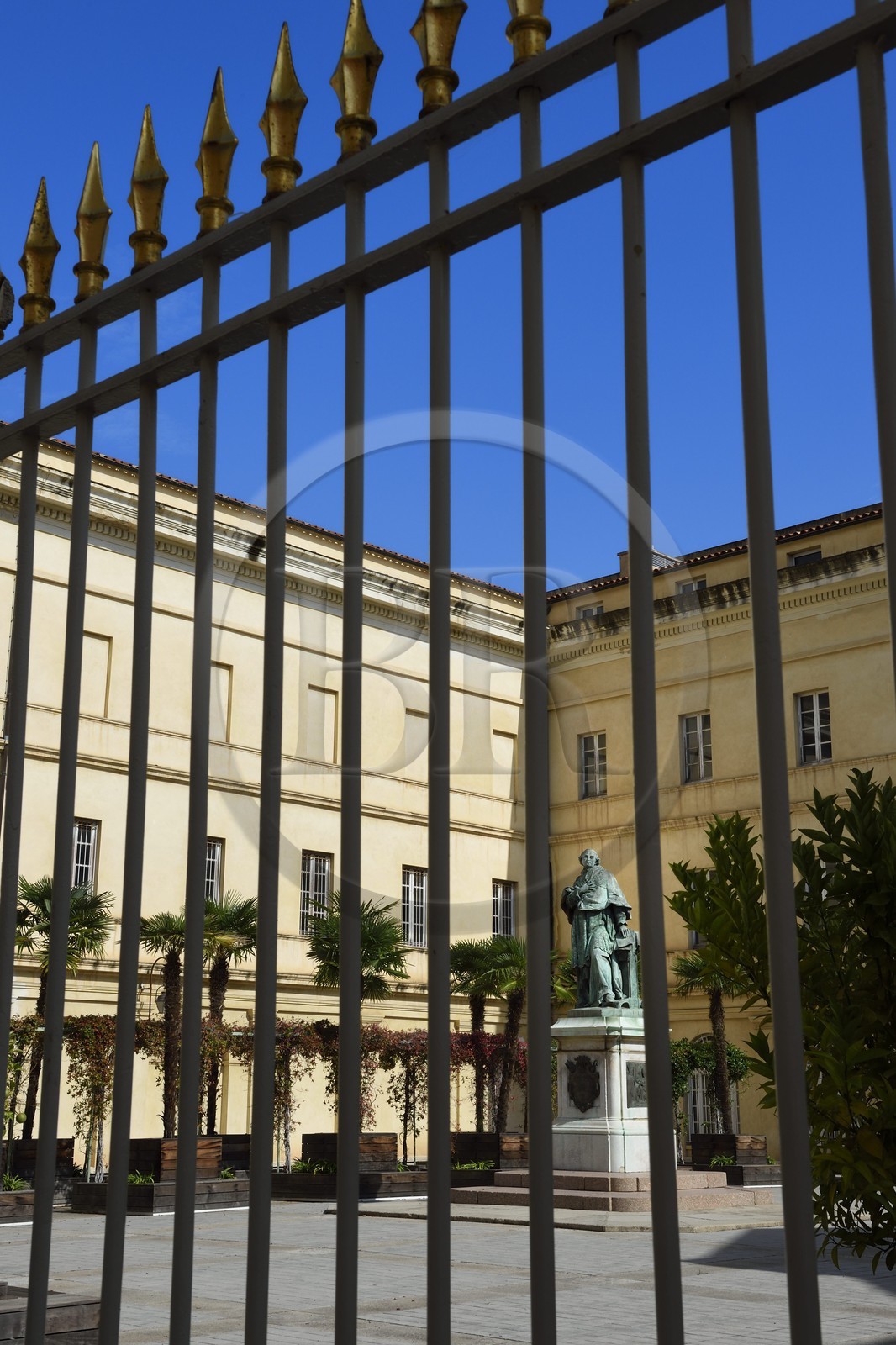 France, Corse-du-Sud (2A), Ajaccio, musée Fesch (musée des beaux-arts), statue du Cardinal Joseph Fesch