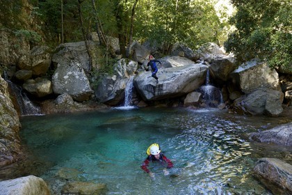 France, Corse du Sud, Alta Rocca, Bavella, canyonning in the stream of Polischellu
