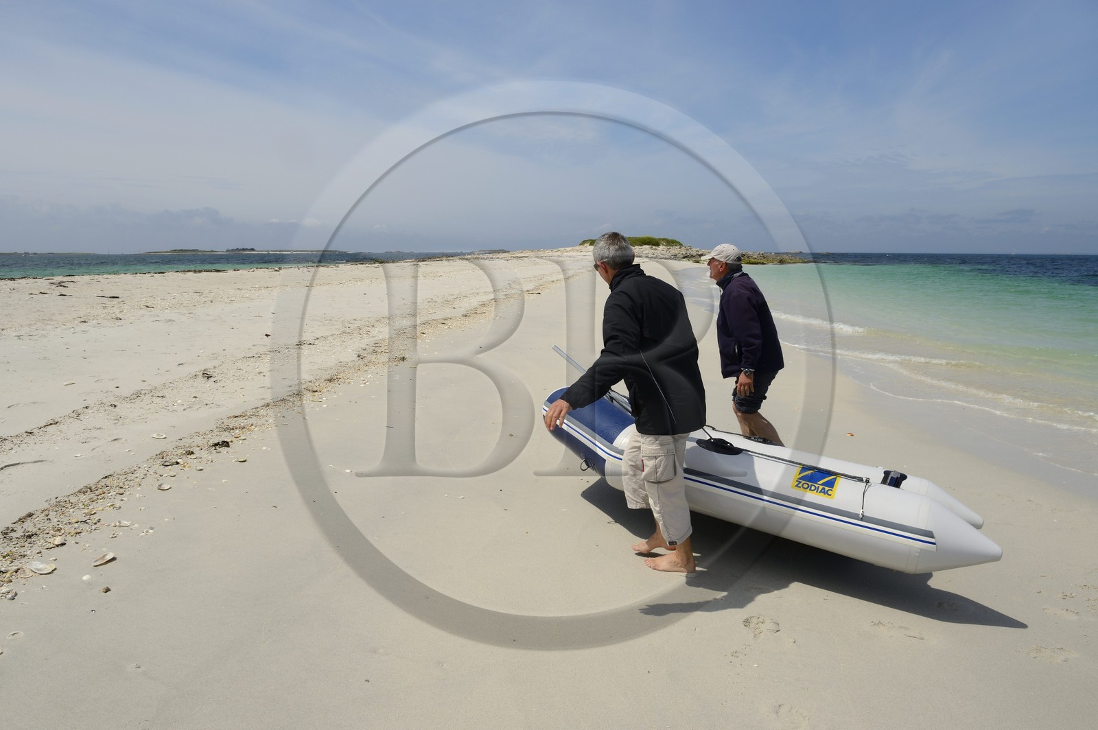 France, Finistere, La Foret Fouesnant, Glenan islands, Guiriden island sandbank