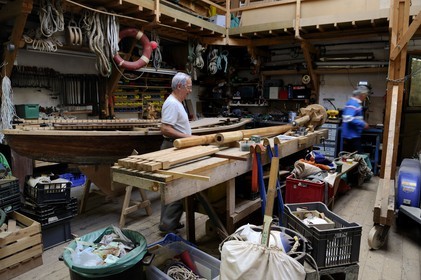 France, Yvelines, Chatou, the island of the Impressionists, the Sequana association restores and rebuilds old boats in its workshop for canoeing on the Seine