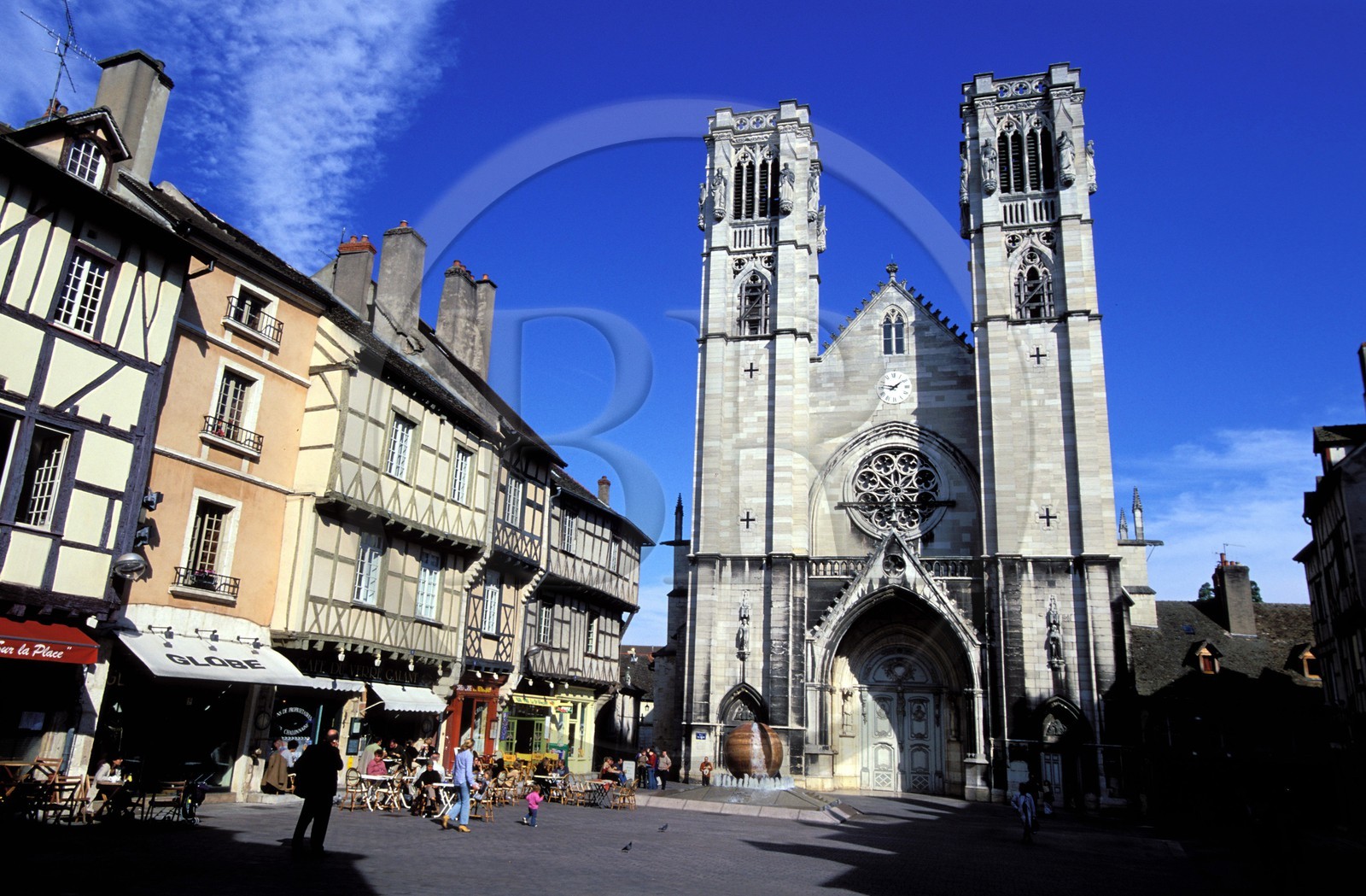 France, Saône-et-Loire (71), Chalon-sur-Saône, la cathédrale Saint-Vincent France, Saône-et-Loire (71), Chalon-sur-Saône, la cathédrale Saint-Vincent