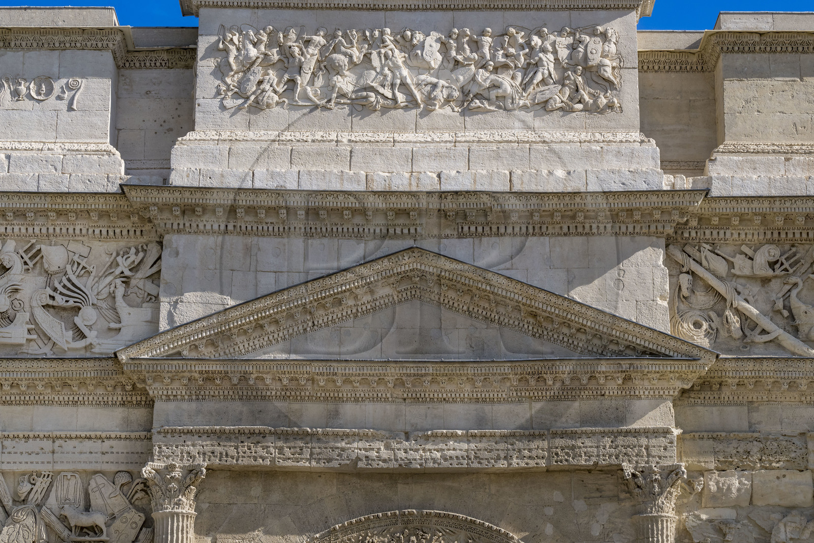 France, Vaucluse (84), Orange, l'arc de triomphe d'Orange, classé Patrimoine Mondial de l'UNESCO, arc monumental romain du début du Ier siècle