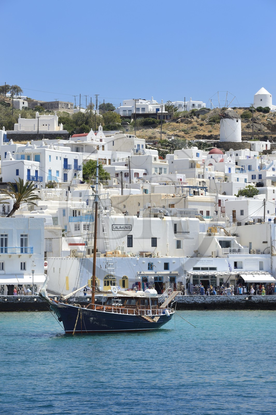 Grèce, Les Cyclades, mer Égée, île de Mykonos, Chora (Mykonos town), le vieux port