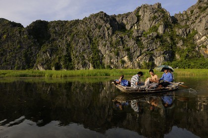 Vietnam, Ninh Binh province nicknamed Inland Halong Bay, Van Long Nature Reserve