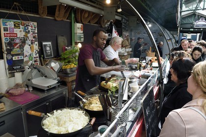 France, Paris, Le Marais district, Marché des Enfants Rouges