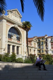 France, Alpes-Maritimes (06), Nice, quartier Libération, ancienne gare du Sud devenue une médiathèque