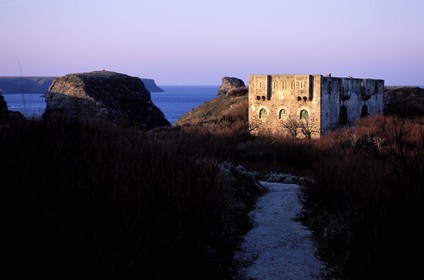 France, Morbihan (56), Belle-Île, Pointe des Poulains, fortin Sarah Bernhardt