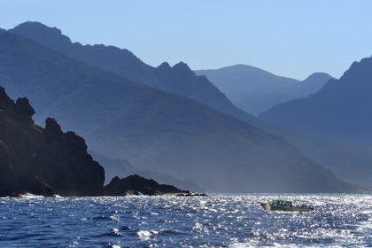 France, Corse-du-Sud (2A), Golfe de Girolata, classé Patrimoine Mondial de l'UNESCO, le Capo Senino