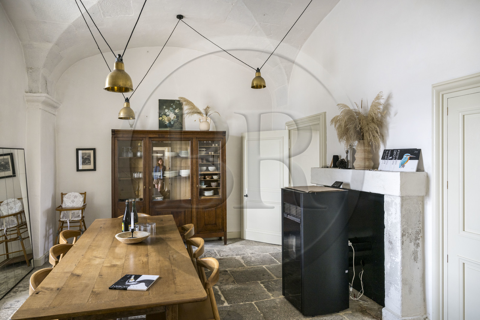 France, Finistère (29), Pays des Abers, Ile Vierge, le phare de l'Ile Vierge, l'ancien phare de 1845 transformé en écogite dans l'ancien logement des gardiens, salle à manger