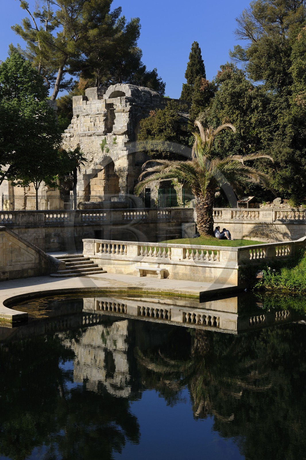 France, Gard (30) Nimes, les jardins de la fontaine, le temple de Diane
