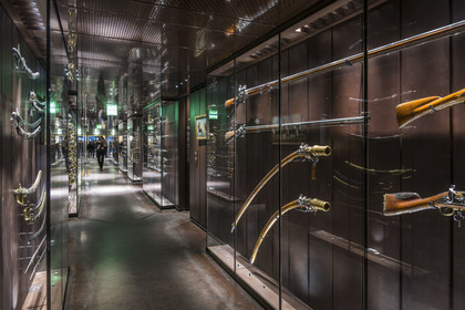 France, Paris (75), Hotel des Invalides, Musée de l'Armée, à droite fusil lance-grenades, 1747, manufacture de Saint Etienne