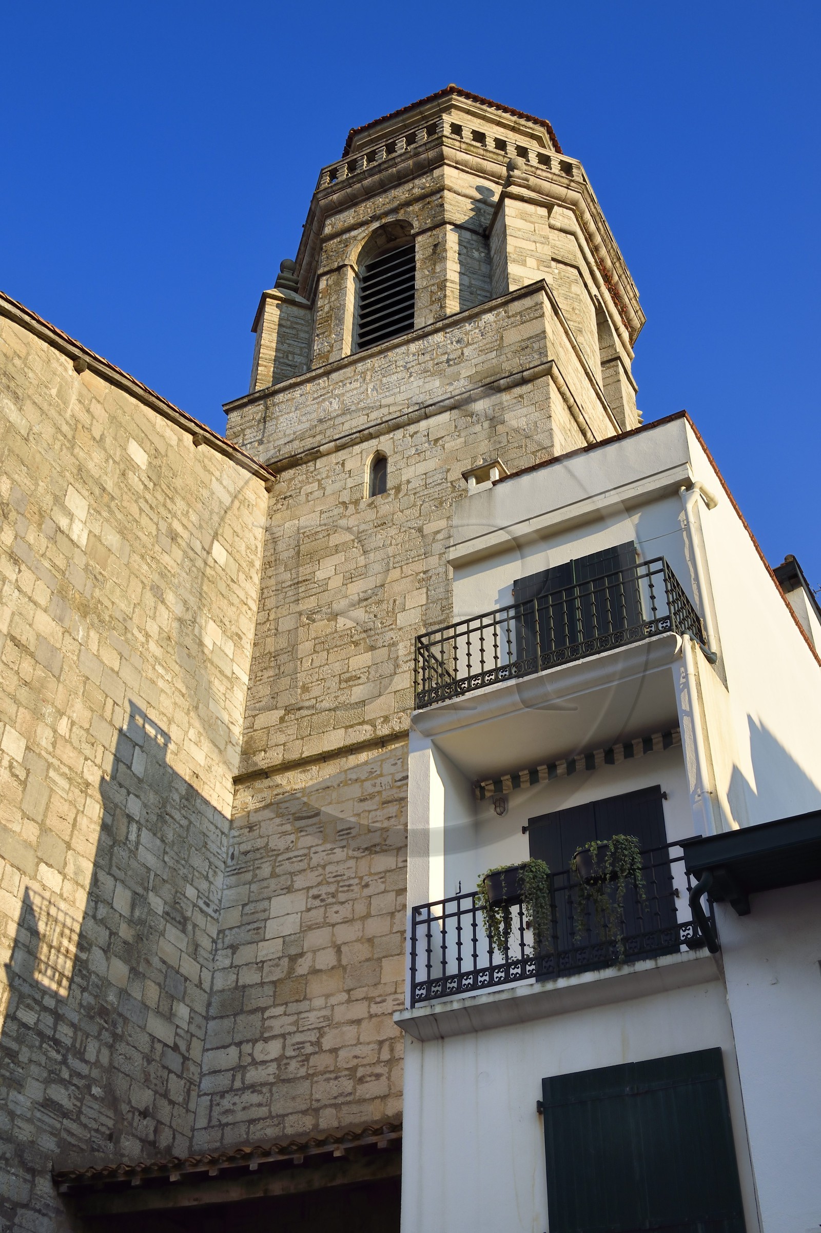 France, Pyrénées-Atlantiques (64), Pays-Basque, Saint-Jean-de-Luz, l'église Saint-Jean-Baptiste