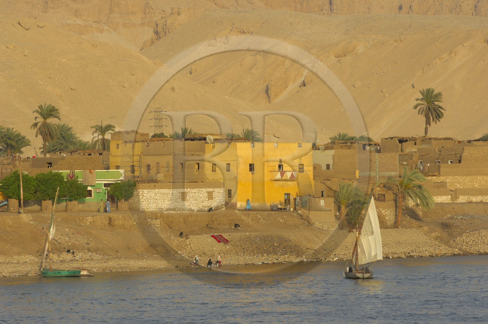 Egypte, Haute Egypte, vallée du Nil, le Nil entre Louxor et Esna