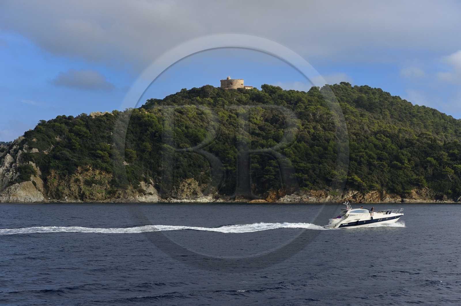 France, Var (83), Iles d'Hyères, parc national de Port Cros, Ile de Port-Cros, Fort de L'Estissac sur la côte nord à la pointe du Miladou
