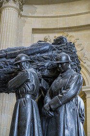 France, Paris, Hotel des Invalides, Army Museum, the Saint-Louis-des-Invalides Cathedral, the military pantheon, the dome of Les Invalides, bronze tomb of Marshal of France Ferdinand Foch in the Saint-Ambroise chapel, group of soldiers symbolically carrying the body of Marshal Foch, work by the sculptor Paul Landowski