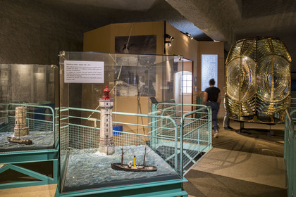 France, Finistère (29), Mer d'Iroise, Ile d'Ouessant, le phare du Créac’h, musée des Phares et Balises, maquette du phare de la Jument (1911)