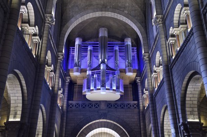 Principauté de Monaco, Monaco, la Cathédrale Notre-Dame-Immaculée sur le Rocher, les Grandes Orgues réalisées par Jean-Loup Boisseau en 1976