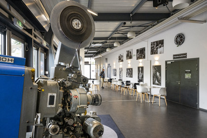 France, Côte-d'Or (21), Beaune, Atelier du cinéma Claude Lelouch, ce lieu accueille chaque année depuis 2016 douze apprentis réalisateurs sélectionnés sur concours
